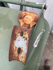 Staffa ruota dí scorta per vespa gs