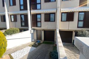 Ampia porzione di villetta a schiera