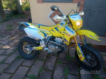 Suzuki DR-Z 400