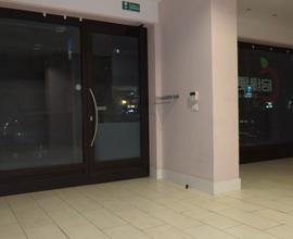9722 negozio Viale Ungheria