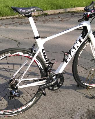 Bici da corsa in Carbonio GIANT
