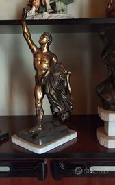 Scultura raffigurante “Soggetto mitologico"