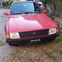auto Ford escort 