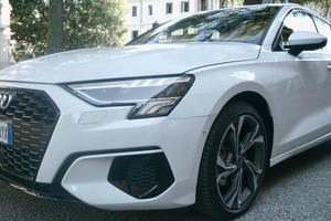Audi A3 Sportback Business Advanced 3 g-tron 130cv