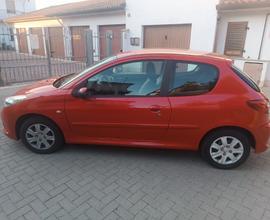 Peugeot 206 - 2012