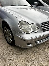 Mercedes 200 Kompresor 