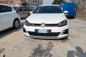 Volkswagen Golf GTI Golf GTI Performance 2.0 245 C