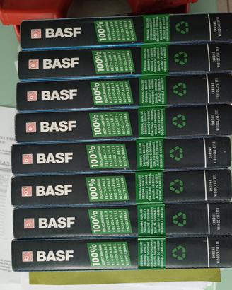 N° 8 Cassette  Vergini VHS  60 Minuti 