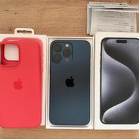 iPhone 15 Pro Max blu 256 Gb come nuovo