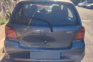 Toyota Yaris 1000 benzina 