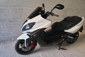 🔥 KYMCO XCITING R 300 – 12.700 KM – GOMME E FRIZI