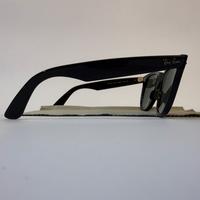 Ray-Ban Wayfarer Sunglasses