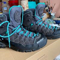 Scarponi trekking Salewa