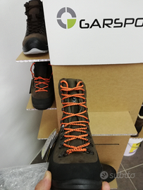 Scarpa da trekking e caccia