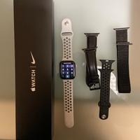 Apple Watch SE 44mm