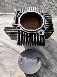 Cilindri e pistoni motore Ducati 900