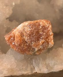 Calcite Arancione Grezza N.001