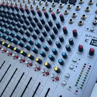 Mixer Soundcraft 12 canali analogico