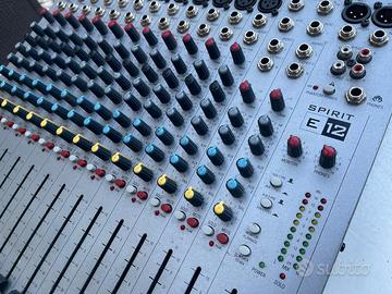 Mixer Soundcraft 12 canali analogico