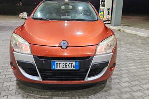 Renault Megane Mégane Coupé 1.5 dCi 110CV Luxe