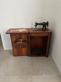 Macchina da cucire Singer 15M