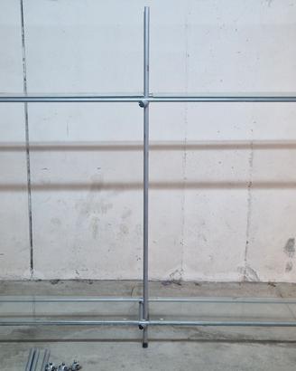 Scaffalatura per dispensa o garage