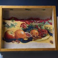 Vassoio in legno decorato