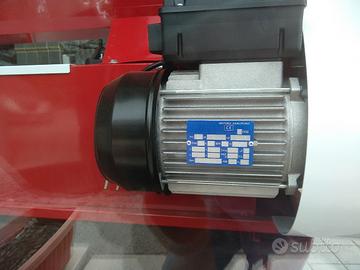 Trnciadespugliatrice x uva