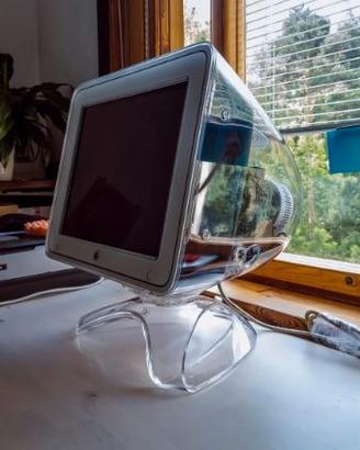 studio display mac 17  trasparente