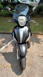 Piaggio Beverly 350 - 2016