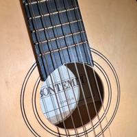 Chitarra bontempi piccola