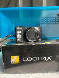 NIKON COOLPIX 8000