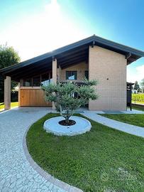 Casa singola 4 camere e giardino di 1000 mq