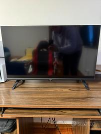 TV Philips 32” Full HD – Perfette condizioni
