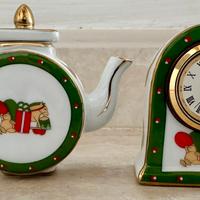 Piccolo orologio e teiera porcellana le perle