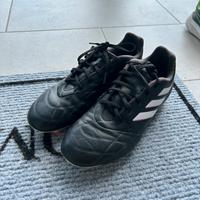 Scarpe da calcio adidas copa