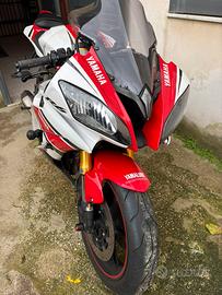 Yamaha r6 50th