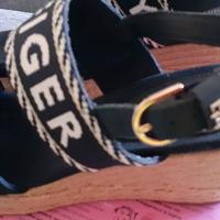 Tommy Hilfiger sandali usati originali N 37