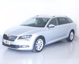 SKODA Superb 2.0 TDI 190 CV SCR DSG 4x4 Wagon Ex