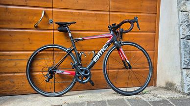 Bicicletta teammachine SLR 02