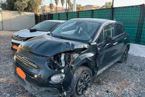Fiat 500X 1.3 MultiJet 95 CV sinistrata incidentat