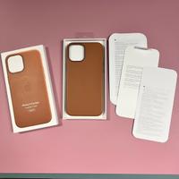 Custodia MagSafe in pelle per iPhone 12 Pro Max