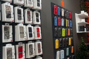 Attività vendita e riparazione cellulari