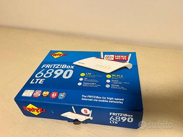 AVM FRITZ!Box 6890, model LTE o DSL fino a 300 Mbi