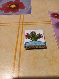 Calamita,Magnete in ceramica dipinta a mano,