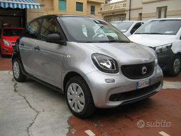 SMART ForFour 70 1.0 YOUNGSTER