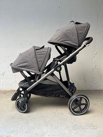 Passeggino gemellare