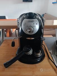 Macchina caffè  DeLonghi 