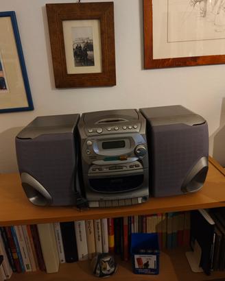apparato radio con lettore CD 