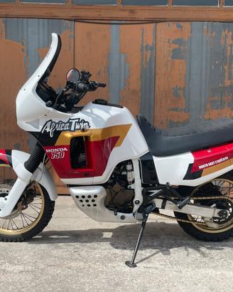 HONDA AFRICA TWIN 750